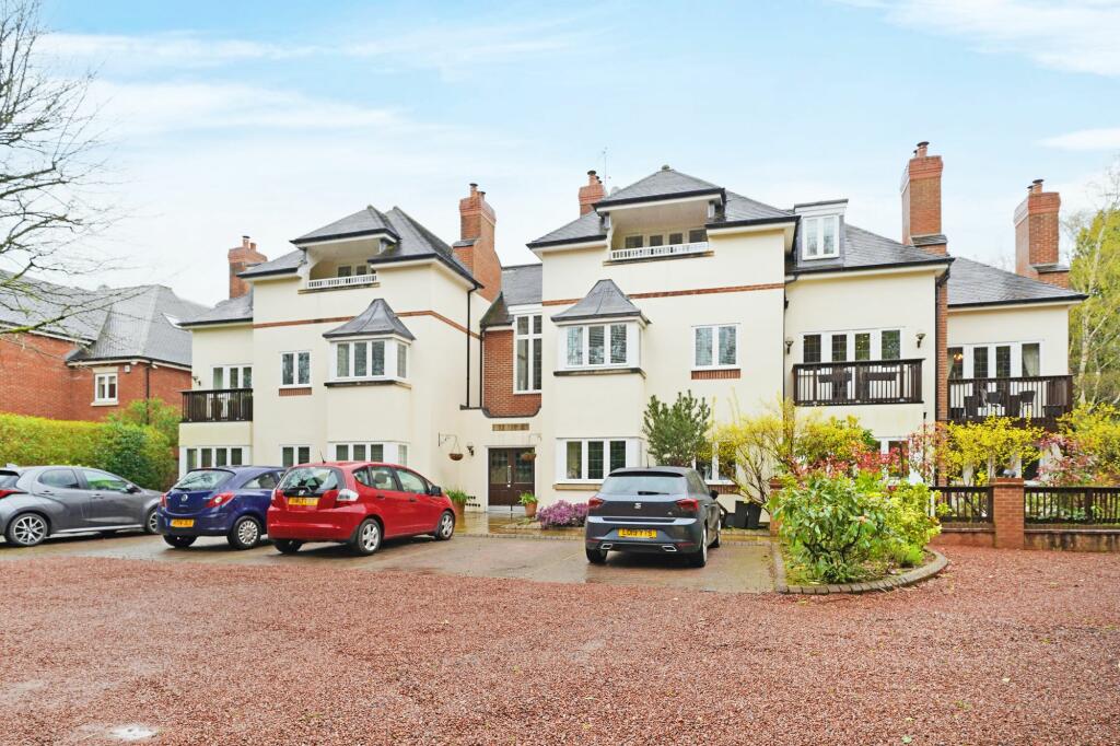 3 bedroom apartment for sale in Warwick Road, Snowberry Gardens, B91