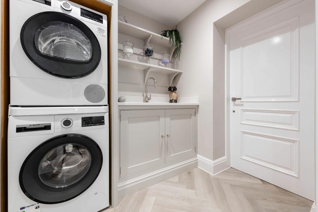 Additional property image - Earlswood Common, Earlswood, B94