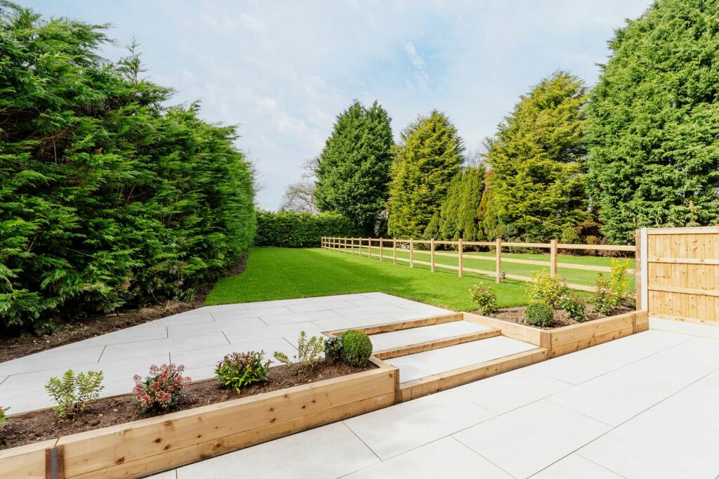 Additional property image - Earlswood Common, Earlswood, B94