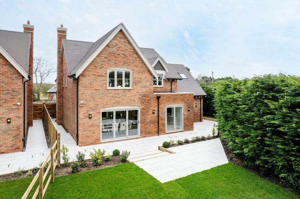 Additional property image - Earlswood Common, Earlswood, B94
