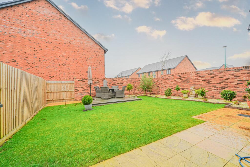 Additional property image - Rosewood Drive, Solihull, B90