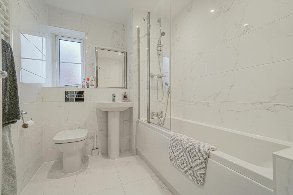 Additional property image - Rosewood Drive, Solihull, B90