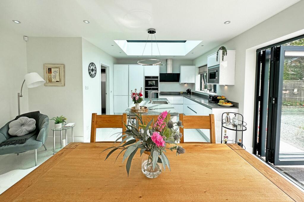 Additional property image - Raddington Drive, Solihull, B92