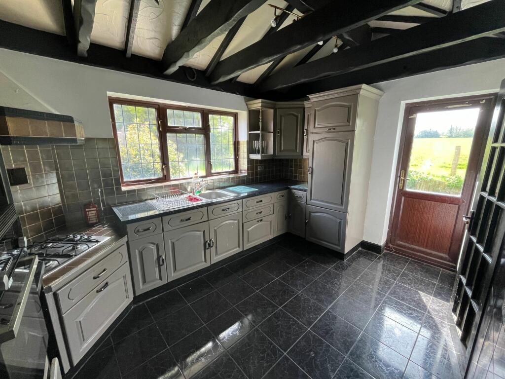 Additional property image - Lugtrout Lane, Solihull, B91