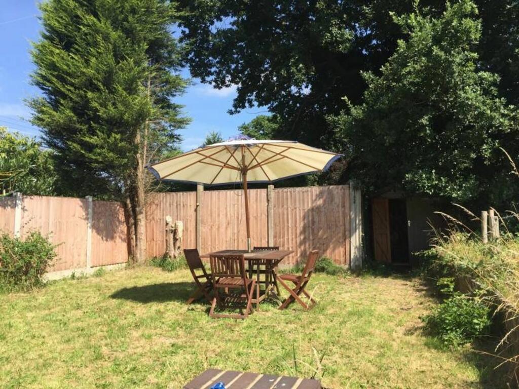 Additional property image - Lugtrout Lane, Solihull, B91