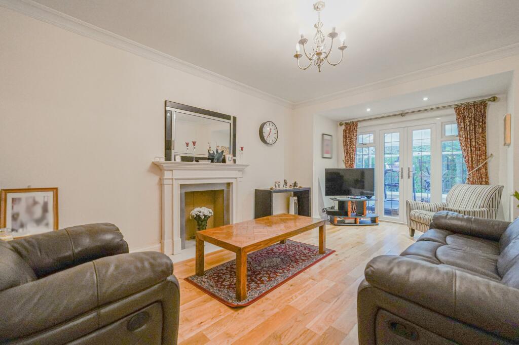 Additional property image - Silhill Hall Road, Solihull, B91