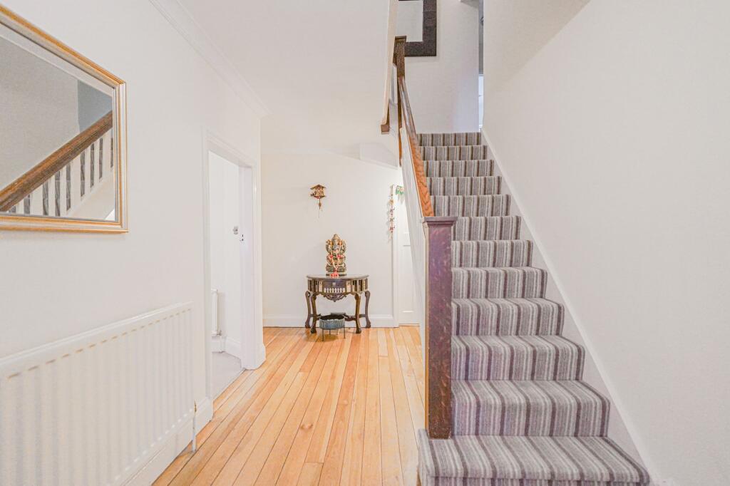 Additional property image - Silhill Hall Road, Solihull, B91