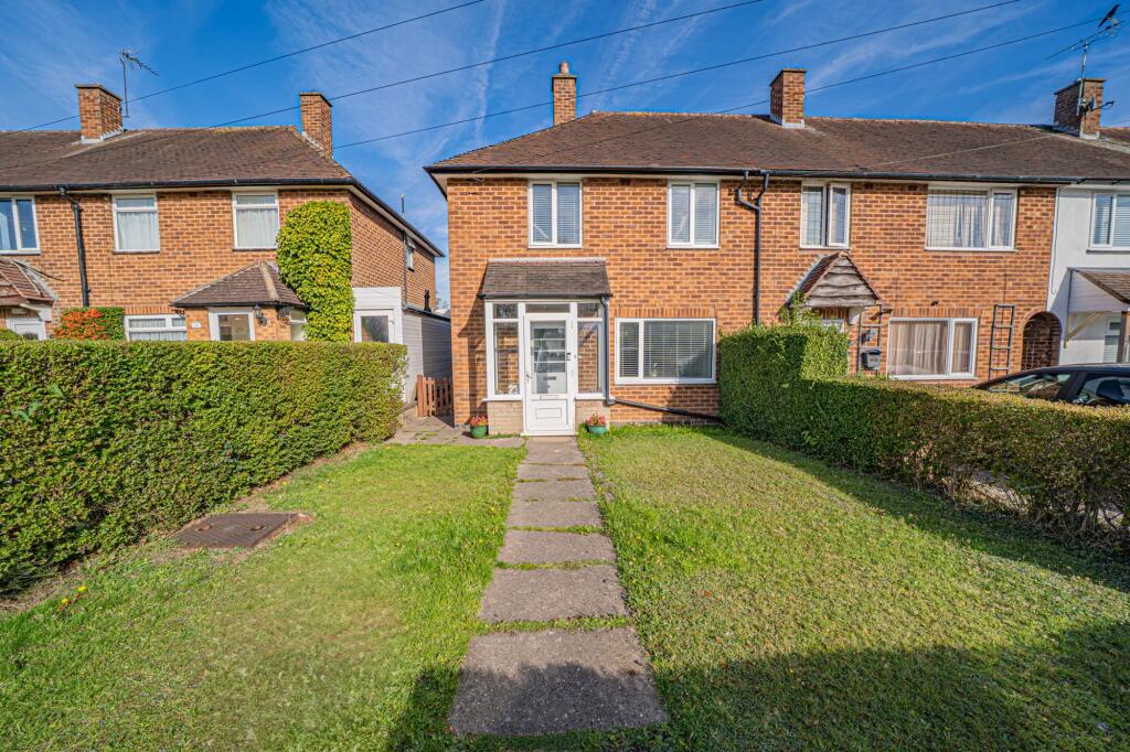Main image of property: Hobs Meadow, Solihull, B92
