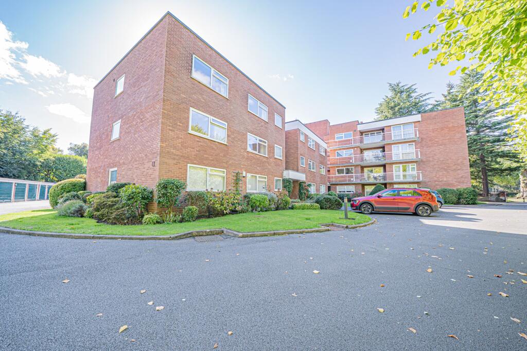 Main image of property: Hampton Lane, Woodlawn Hampton Lane, B91