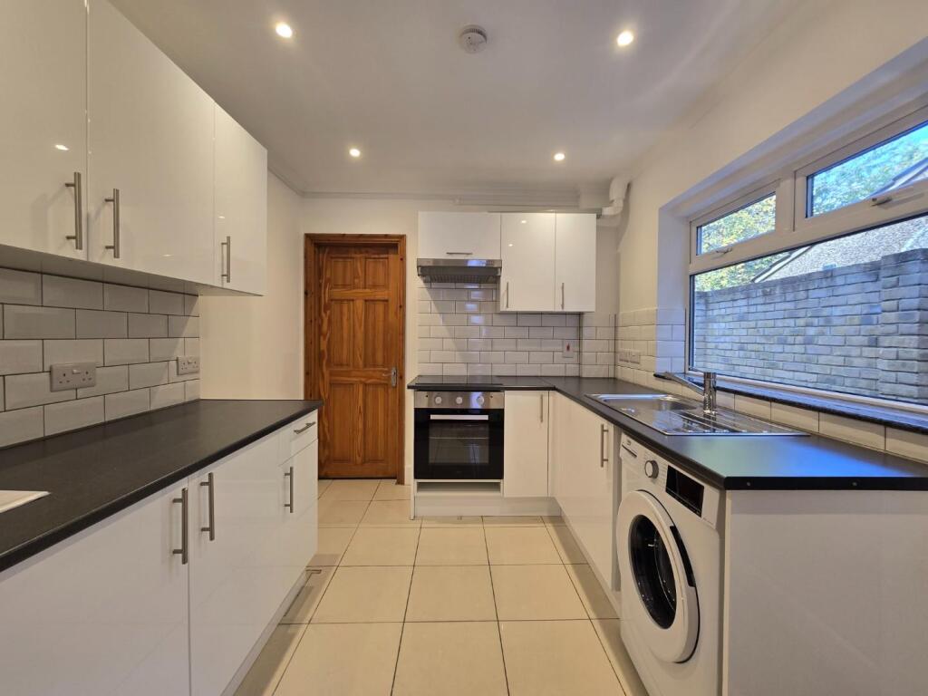 Main image of property: Catisfield Road, EN3