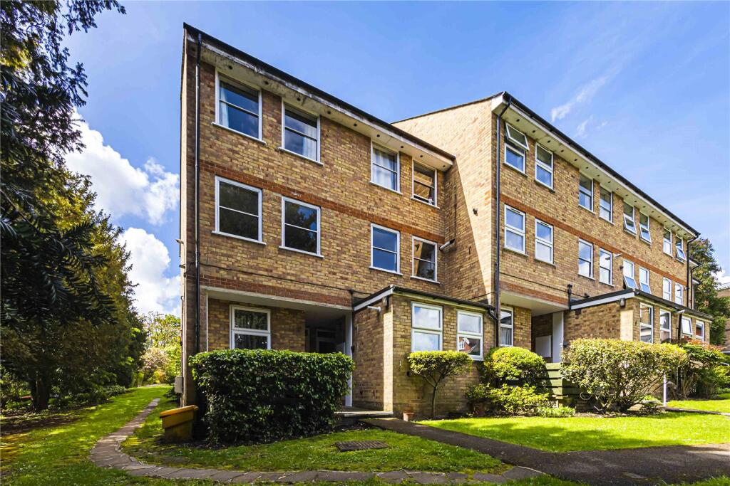 2 bedroom apartment for sale in Lincoln Court, Berkhamsted