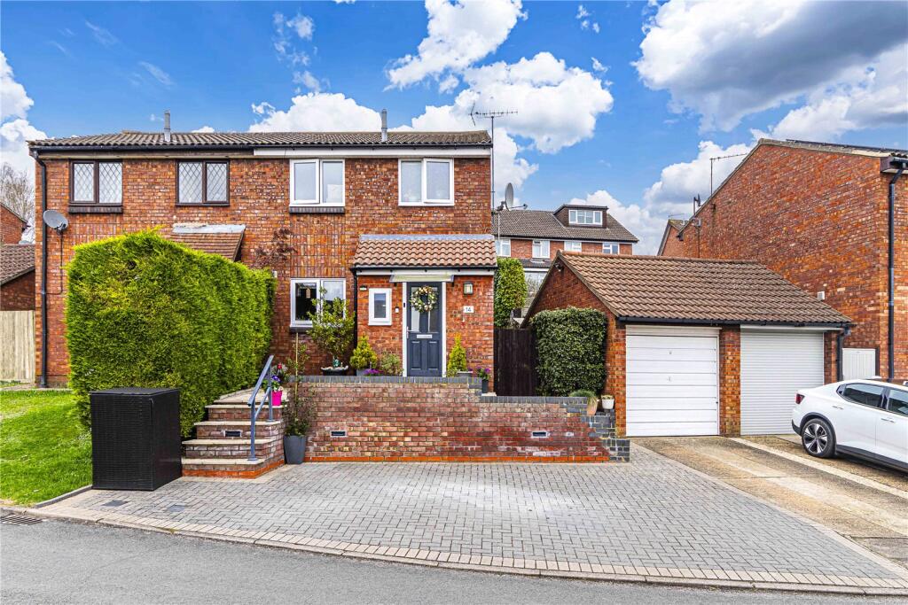 Main image of property: Mortain Drive, Berkhamsted, Hertfordshire, HP4