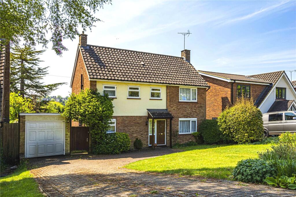 Main image of property: Bridgewater Road, Berkhamsted, Hertfordshire, HP4