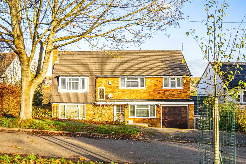 Main image of property: Whitewood Road, Berkhamsted, Hertfordshire, HP4