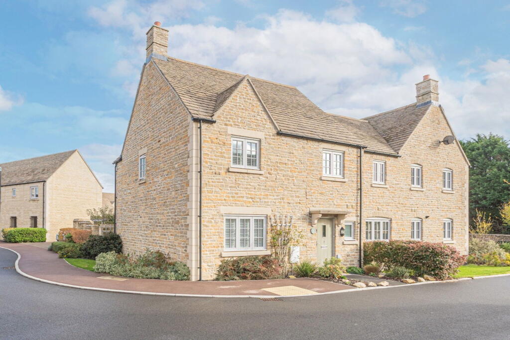 Main image of property: Shearers Way, Tetbury