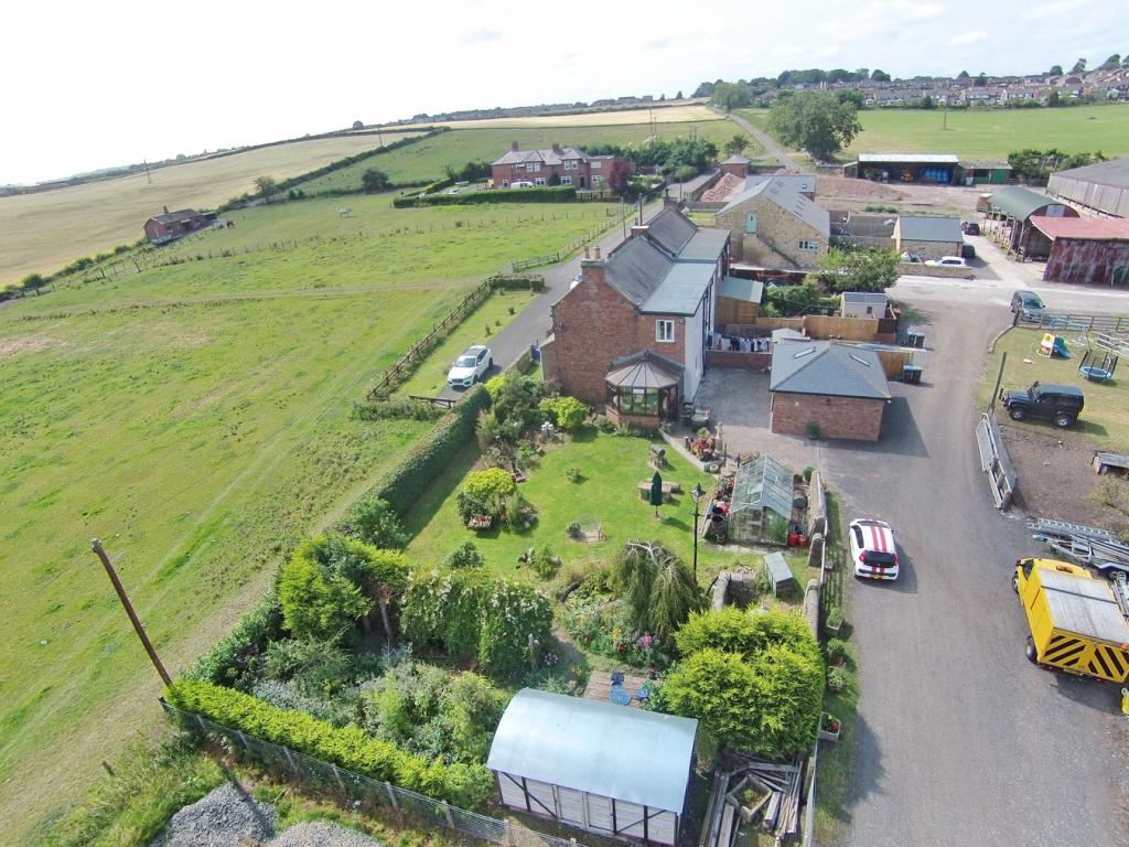 3 bedroom cottage for sale in Ouston, Chester le Street, DH2