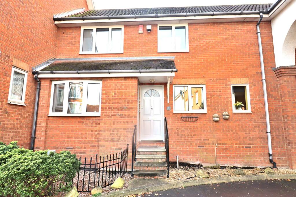 2 bedroom house for rent in Eagle Close, Waltham Abbey, EN9