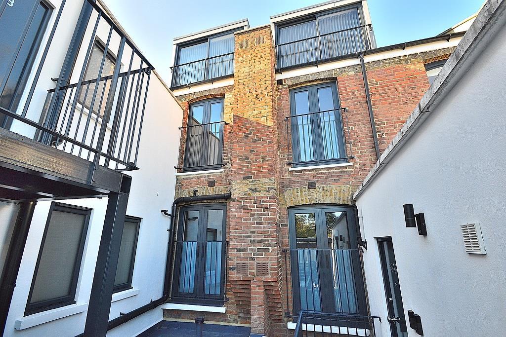 Main image of property: The Broadway, Crouch End, London