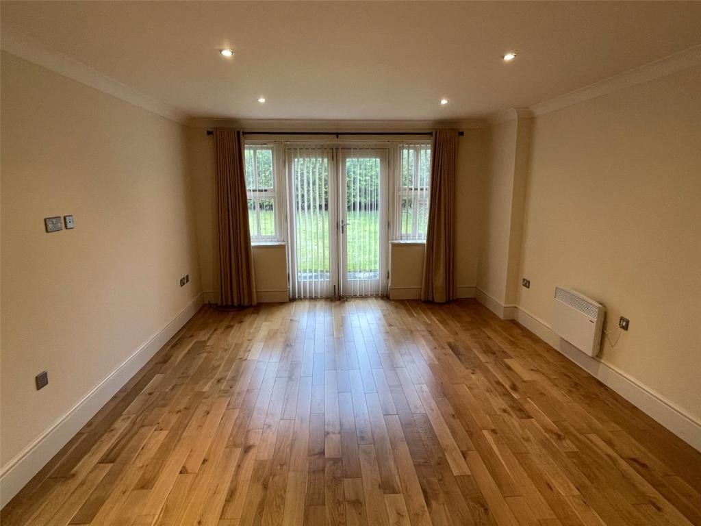 2 bedroom apartment for sale in Northfield Lane, Horbury, Wakefield, WF4