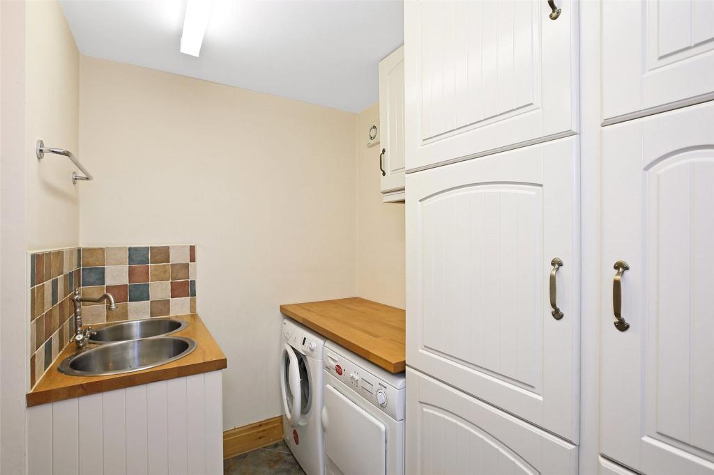 4 bedroom detached house for sale in Jebb Lane, Haigh, Barnsley, South