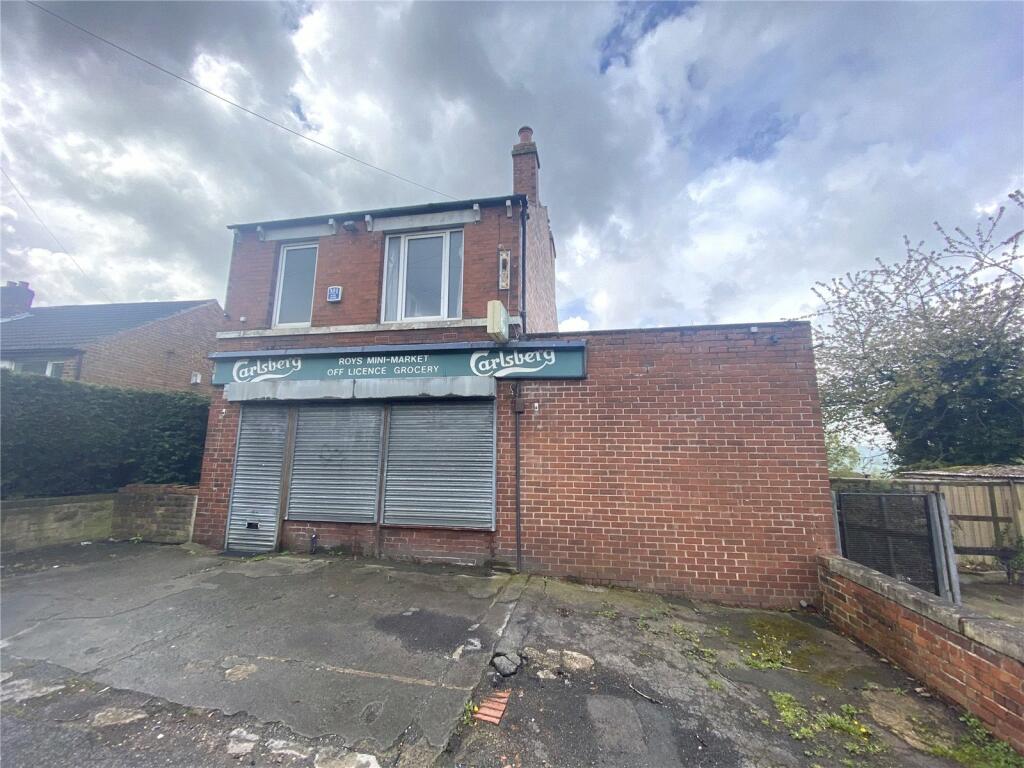 Property for sale in Heckmondwike Road, Dewsbury, West Yorkshire, WF13