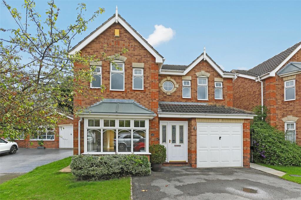 4 bedroom detached house for sale in Muirfield Drive, Thornes