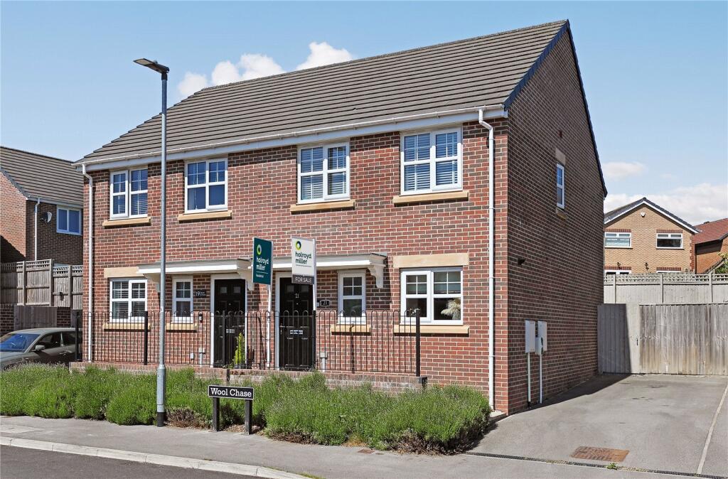 Main image of property: Wool Chase, Wakefield, West Yorkshire, WF2