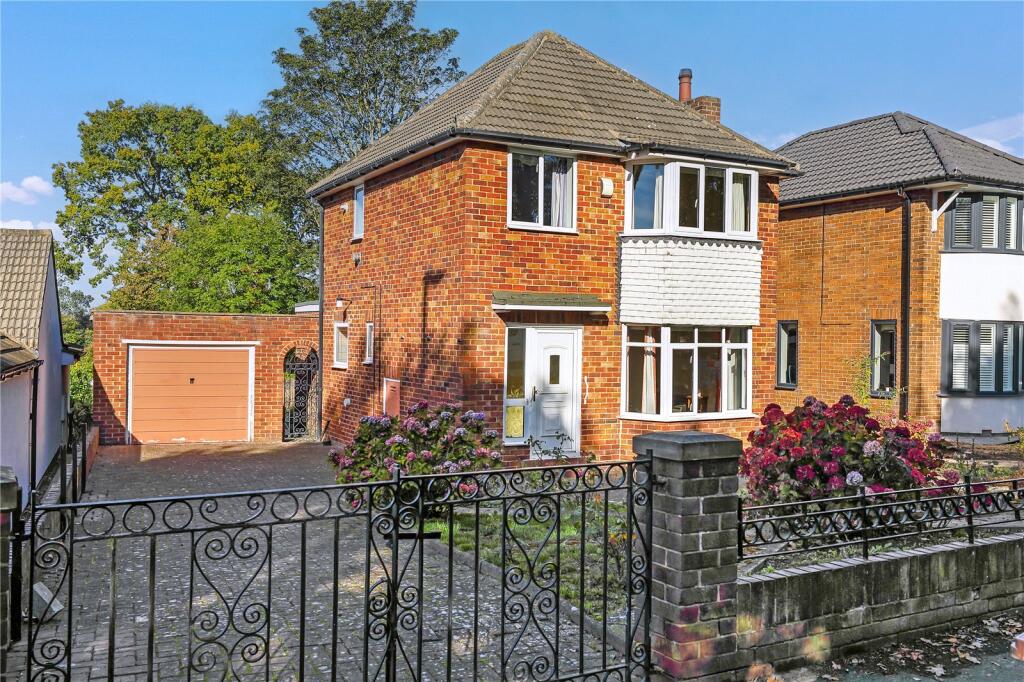 Main image of property: Pledwick Lane, Sandal, Wakefield, WF2
