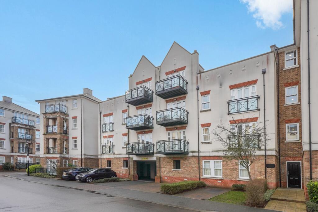 Main image of property: Avington House, Holford Way, London, SW15