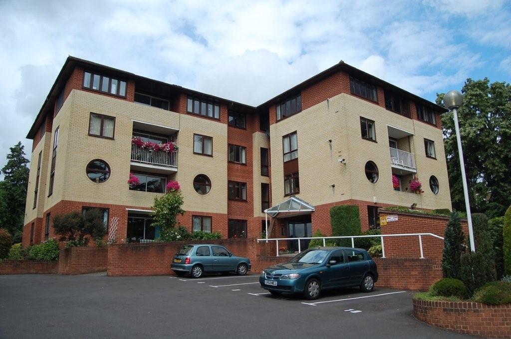 Main image of property: Denbigh Gardens, Southampton, Hampshire, SO16
