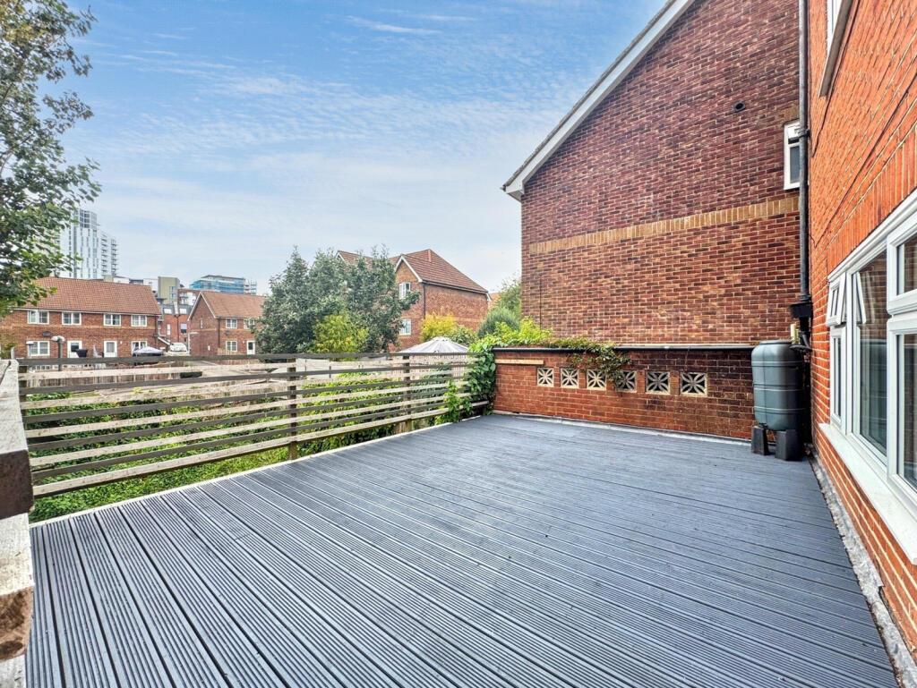 Main image of property: Glen Road, SO19 9EJ