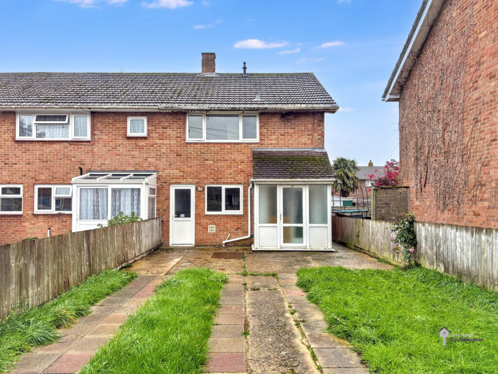 Main image of property: Laburnum Crescent,Hythe, SO45