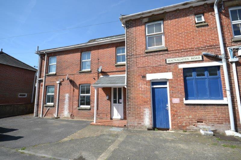 Main image of property: 11 Harcourt Road, SO18