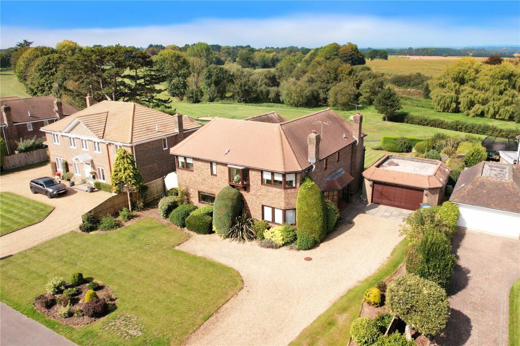 4 bedroom detached house for sale in Ham Manor Way, Ham Manor