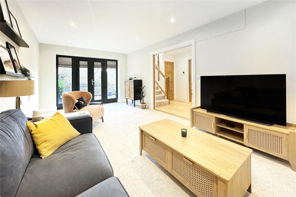 Additional property image - Water Lane, Angmering, West Sussex