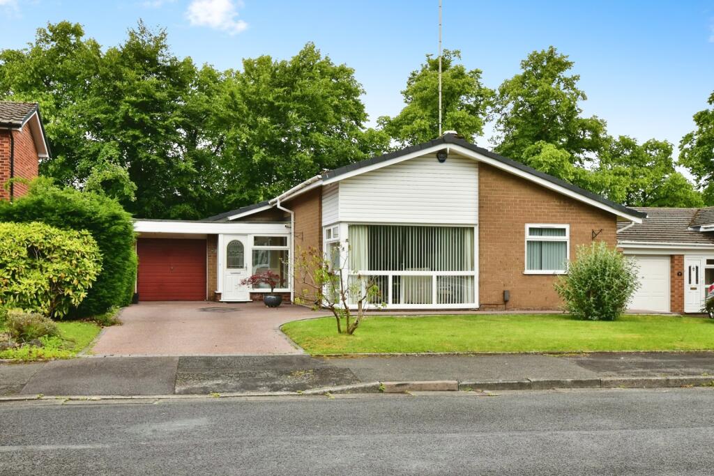 Main image of property: Gleneagles Road, Heald Green, Cheadle, Greater Manchester, SK8