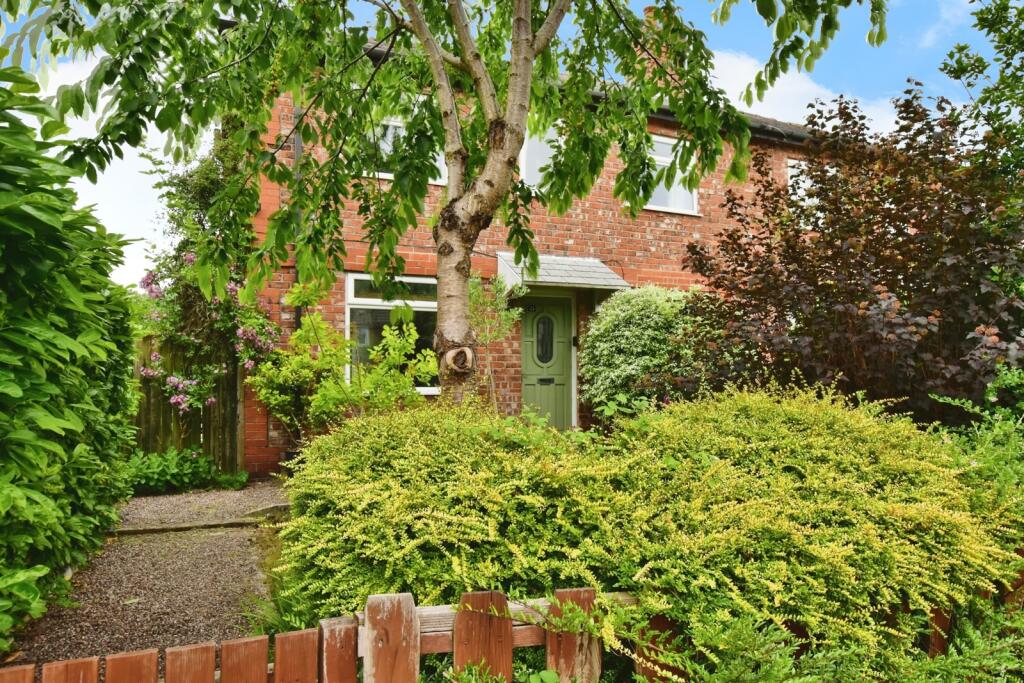 Main image of property: Oak Road, Cheadle, Greater Manchester, SK8