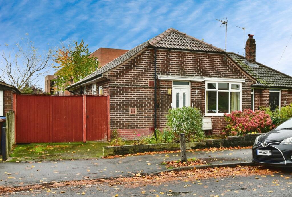 Main image of property: Dryden Avenue, Cheadle, Greater Manchester, SK8