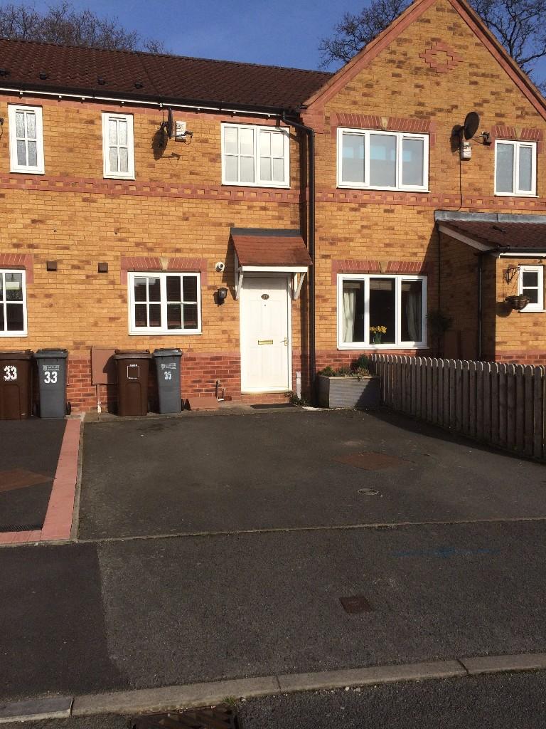 Main image of property: 35 Ashley Way, Balsall Common, CV7 7UP