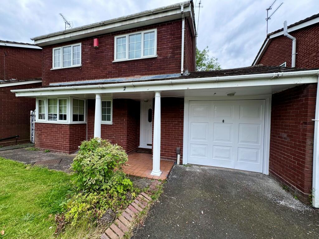 Main image of property: Leahouse Gardens, Oldbury, B68