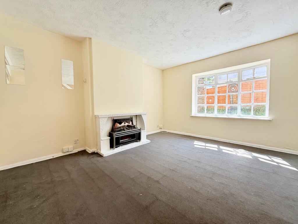 Main image of property: Woolwich, SE18