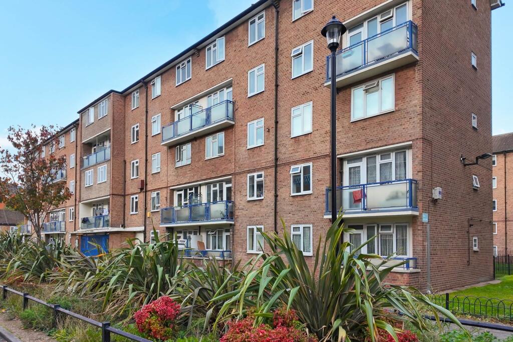 Main image of property: Paragon Road, Hackney