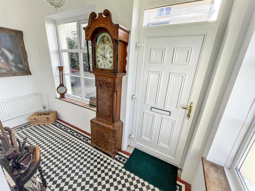 4 bedroom detached house for sale in Gwbert, Cardigan, SA43