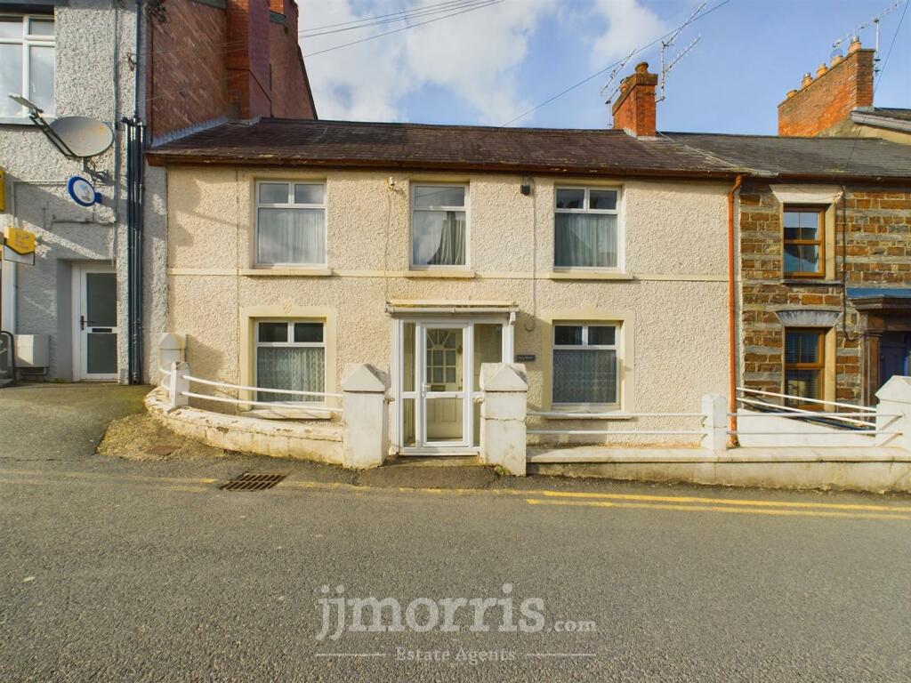 4 bedroom terraced house for sale in High Street, St. Dogmaels, SA43