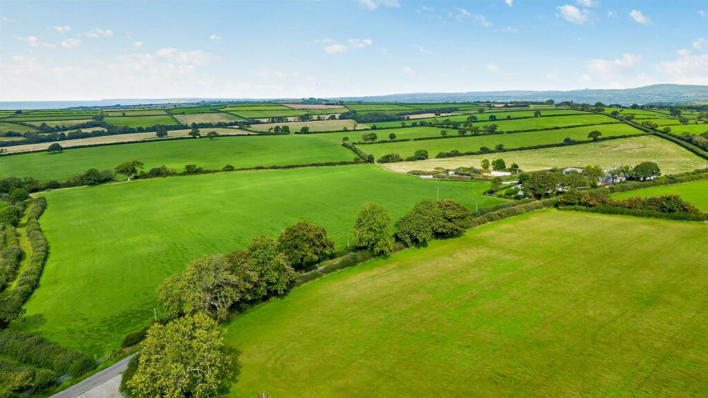 Land for sale in Oakford, Llanarth, SA47