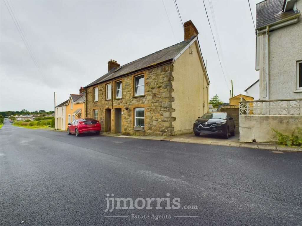 2 bedroom semidetached house for sale in Hermon, Glogue, SA36