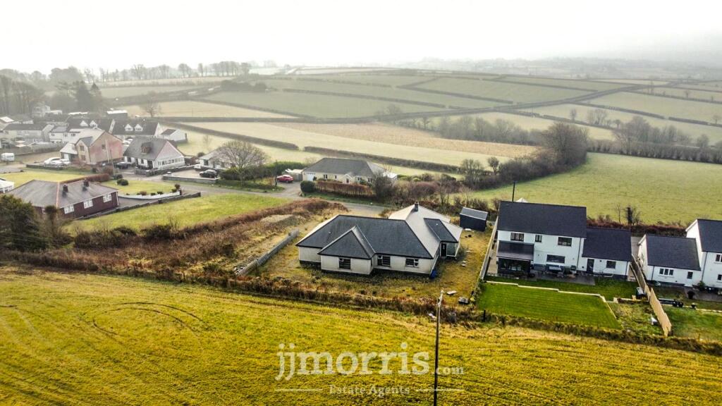 Main image of property: Panteg Cross, Llandysul