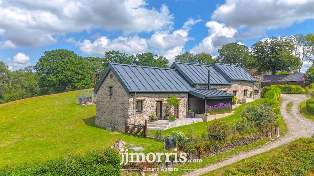 Main image of property: Lancych, Boncath