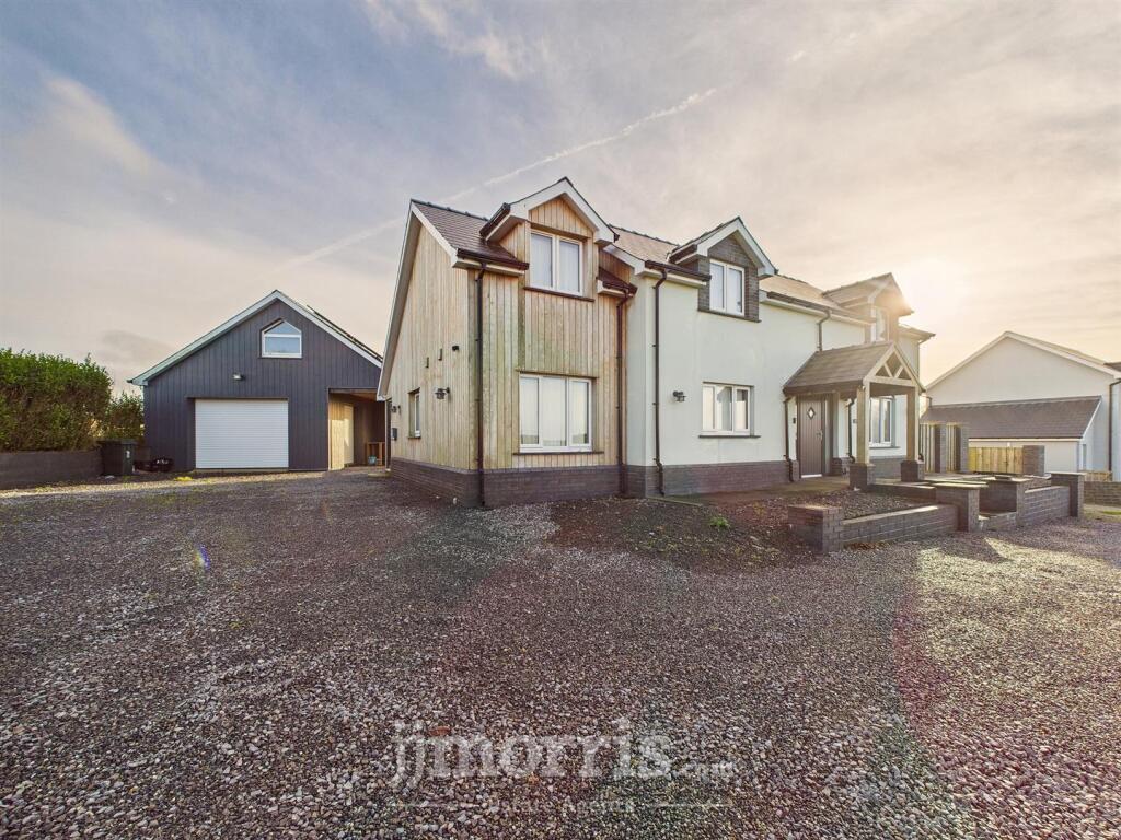 Main image of property: Ferwig, Cardigan