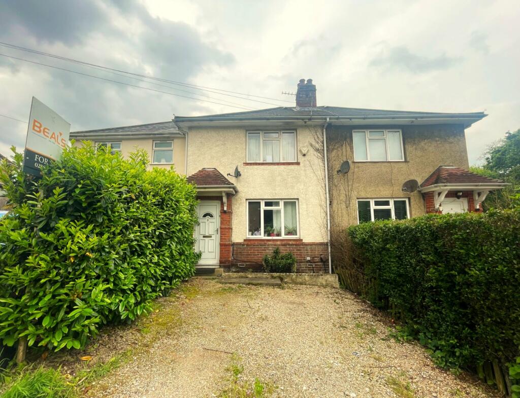 3 bedroom terraced house for sale in Olive Road, Shirley Warren